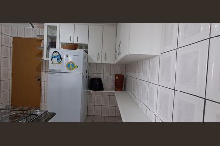 Cozinha de apartamento à venda com 2 quartos, 53m² em Vila Amélia, São Paulo