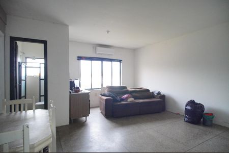 Studio para alugar com 35m², 1 quarto e 1 vagaSala/Quarto