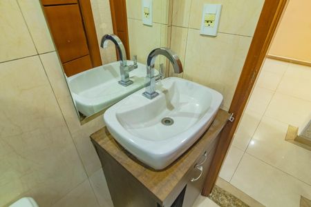 Apartamento para alugar com 58m², 2 quartos e 1 vaga