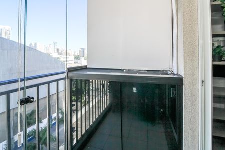 Apartamento para alugar com 42m², 1 quarto e 1 vaga Apartamento para alugar com 42m², 1 quarto e 1 vagaVaranda