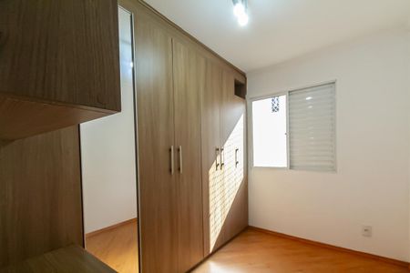 Quarto 1 de apartamento para alugar com 2 quartos, 49m² em Vila Antunes, São Bernardo do Campo