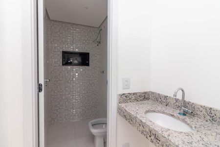 Apartamento à venda com 34m², 2 quartos e sem vagaBanheiro