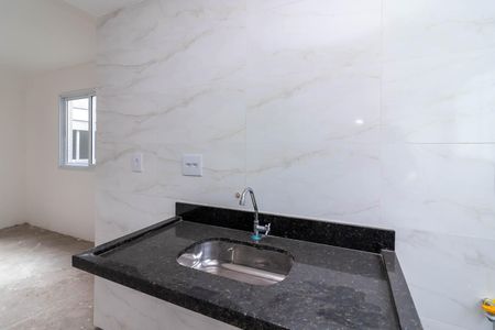 Apartamento à venda com 34m², 2 quartos e sem vagaCozinha e Área de Serviço