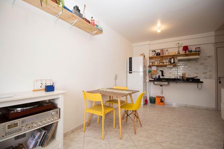 Sala de apartamento para alugar com 1 quarto, 54m² em Riacho Fundo I, Brasília