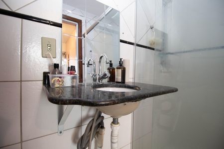 Apartamento à venda com 54m², 1 quarto e sem vagaBanheiro da Suíte
