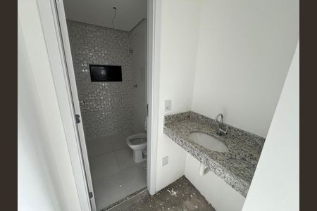 Apartamento à venda com 36m², 2 quartos e sem vaga Apartamento à venda com 36m², 2 quartos e sem vagaBanheiro