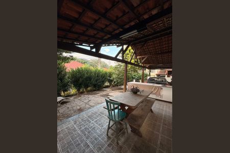 Casa de condomínio para alugar com 250m², 4 quartos e 3 vagas Casa de condomínio para alugar com 250m², 4 quartos e 3 vagasÁrea externa