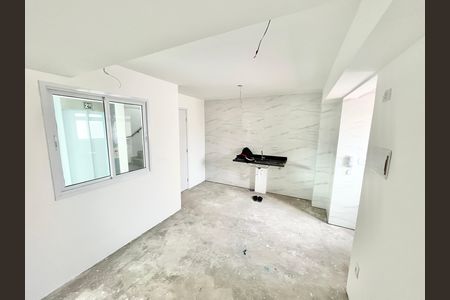 Sala/Cozinha de apartamento à venda com 2 quartos, 36m² em Jardim São Paulo, São Paulo