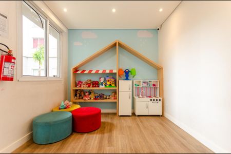 Apartamento à venda com 39m², 2 quartos e sem vaga Apartamento à venda com 39m², 2 quartos e sem vagaBrinquedoteca