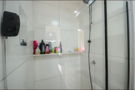 Apartamento à venda com 39m², 2 quartos e sem vaga Apartamento à venda com 39m², 2 quartos e sem vagaBanheiro