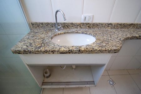 Apartamento para alugar com 117m², 3 quartos e 1 vaga Apartamento para alugar com 117m², 3 quartos e 1 vagaBanheiro da Suíte 1