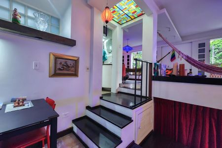 Sala 2 de apartamento para alugar com 2 quartos, 70m² em Urca, Rio de Janeiro