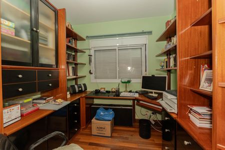 Apartamento para alugar com 138m², 4 quartos e 3 vagas Apartamento para alugar com 138m², 4 quartos e 3 vagasQuarto 1