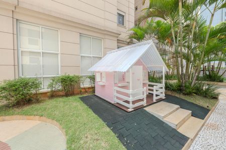 Apartamento para alugar com 138m², 4 quartos e 3 vagas Apartamento para alugar com 138m², 4 quartos e 3 vagasÁrea comum - Playground