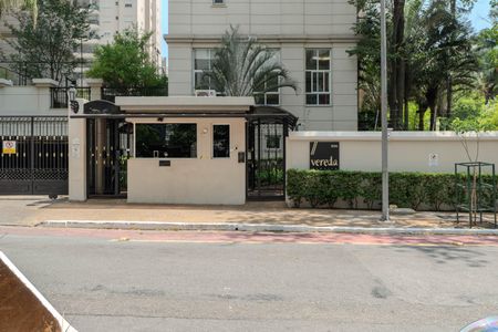 Apartamento para alugar com 138m², 4 quartos e 3 vagas Apartamento para alugar com 138m², 4 quartos e 3 vagasFachada