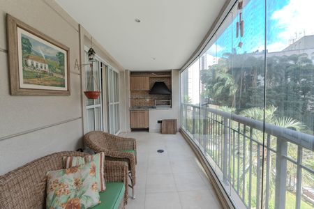 Apartamento para alugar com 138m², 4 quartos e 3 vagas Apartamento para alugar com 138m², 4 quartos e 3 vagasSacada