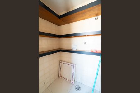 Apartamento para alugar com 65m², 2 quartos e sem vagaDespensa