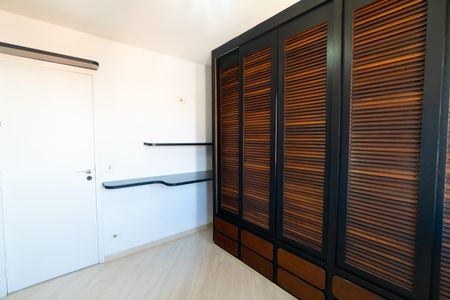 Apartamento para alugar com 65m², 2 quartos e sem vagaQuarto
