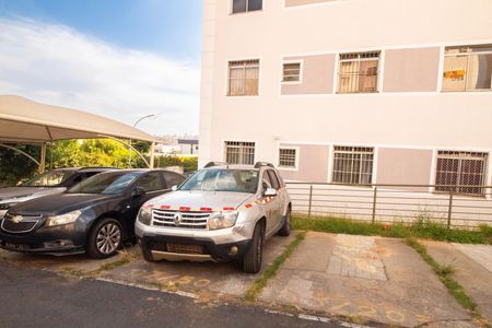 Apartamento à venda com 43m², 2 quartos e 1 vaga Apartamento à venda com 43m², 2 quartos e 1 vagaÁrea Comum- Vaga de Garagem - Livre Descoberta