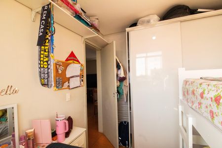 Quarto 02 de apartamento à venda com 2 quartos, 43m² em Camargos, Belo Horizonte