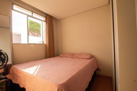 Apartamento à venda com 43m², 2 quartos e 1 vaga Apartamento à venda com 43m², 2 quartos e 1 vagaQuarto 01