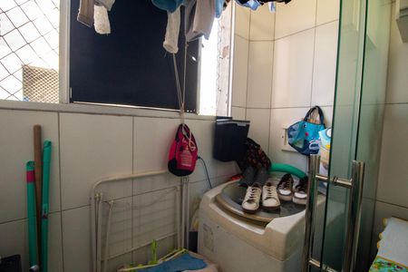 Apartamento à venda com 43m², 2 quartos e 1 vaga Apartamento à venda com 43m², 2 quartos e 1 vagaÁrea de Serviço