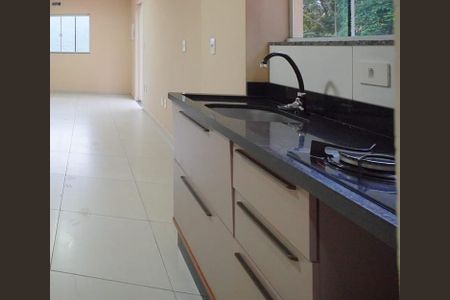 Cozinha de casa para alugar com 2 quartos, 90m² em Campeche Central, Florianópolis