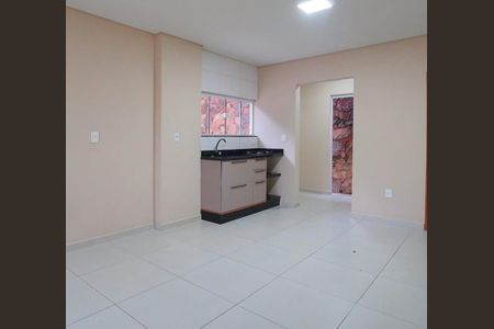 Cozinha de casa para alugar com 2 quartos, 90m² em Campeche Central, Florianópolis