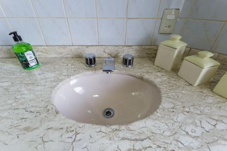 Apartamento à venda com 123m², 3 quartos e 1 vagaBanheiro Social