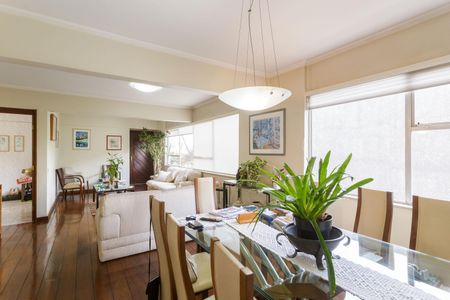 Apartamento à venda com 123m², 3 quartos e 1 vagaSala