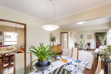 Apartamento à venda com 123m², 3 quartos e 1 vagaSala