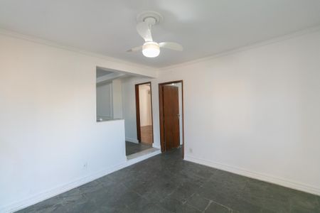 Sala de casa para alugar com 2 quartos, 140m² em Santa Monica, Belo Horizonte