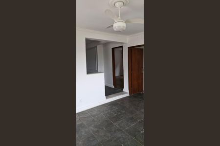 Casa para alugar com 140m², 2 quartos e sem vaga Casa para alugar com 140m², 2 quartos e sem vagaSala