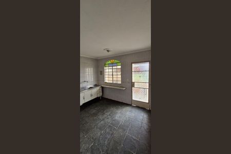 Casa para alugar com 140m², 2 quartos e sem vaga Casa para alugar com 140m², 2 quartos e sem vagaCozinha