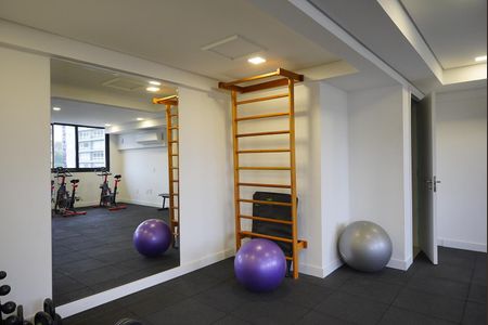 Studio à venda com 44m², 1 quarto e 1 vaga Studio à venda com 44m², 1 quarto e 1 vagaÁrea comum - Academia