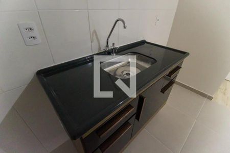 Cozinha de apartamento à venda com 2 quartos, 43m² em Artur Alvim, São Paulo