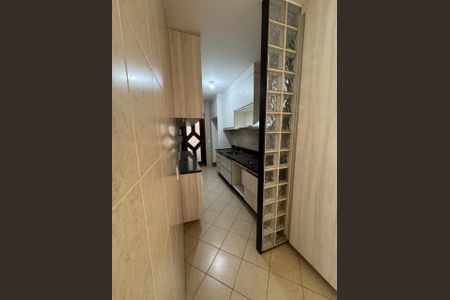 Apartamento à venda com 100m², 4 quartos e 1 vaga Apartamento à venda com 100m², 4 quartos e 1 vagaCozinha e lavanderia