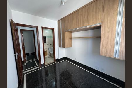 Apartamento à venda com 100m², 4 quartos e 1 vaga Apartamento à venda com 100m², 4 quartos e 1 vagaQuarto 4