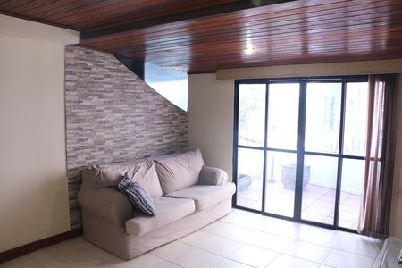 Apartamento para alugar com 130m², 3 quartos e 1 vagasala