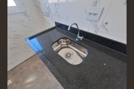 Cozinha de apartamento à venda com 1 quarto, 28m² em Jardim São Paulo, São Paulo