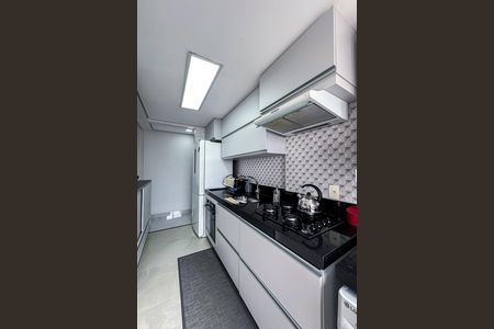 Apartamento à venda com 60m², 2 quartos e 2 vagas Apartamento à venda com 60m², 2 quartos e 2 vagasCozinha