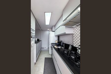 Apartamento à venda com 60m², 2 quartos e 2 vagas Apartamento à venda com 60m², 2 quartos e 2 vagasCozinha