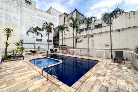 Apartamento à venda com 60m², 2 quartos e 2 vagas Apartamento à venda com 60m², 2 quartos e 2 vagasPiscina