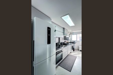 Apartamento à venda com 60m², 2 quartos e 2 vagas Apartamento à venda com 60m², 2 quartos e 2 vagasCozinha