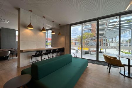 Apartamento à venda com 40m², 1 quarto e sem vaga Apartamento à venda com 40m², 1 quarto e sem vagaÁrea comum - Salão de festas