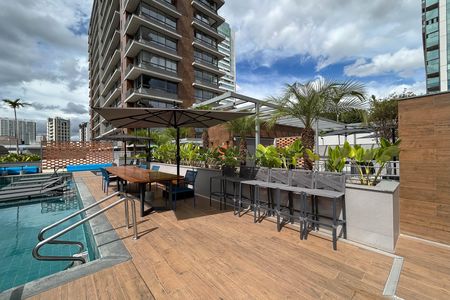 Apartamento à venda com 40m², 1 quarto e sem vaga Apartamento à venda com 40m², 1 quarto e sem vagaÁrea comum - Piscina