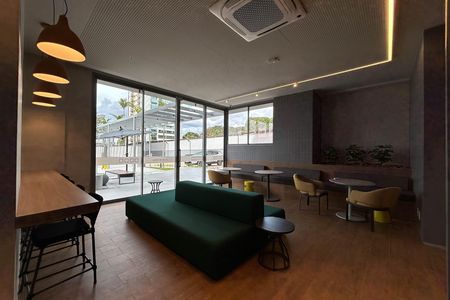 Apartamento à venda com 40m², 1 quarto e sem vaga Apartamento à venda com 40m², 1 quarto e sem vagaÁrea comum - Salão de festas