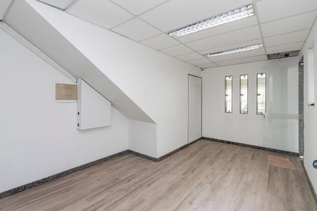 Sala 1 de casa para alugar com 2 quartos, 170m² em Chácara Santo Antônio (zona Sul), São Paulo
