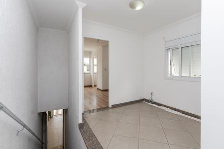 Hall dos Quartos de casa para alugar com 2 quartos, 170m² em Chácara Santo Antônio (zona Sul), São Paulo