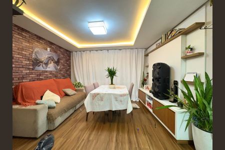 Sala de apartamento à venda com 3 quartos, 83m² em Marechal Rondon, Canoas